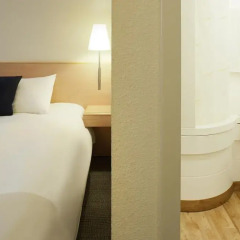 Отель Novotel Genève Aéroport France Франция, Ферней-Вольтер - отзывы, цены и фото номеров - забронировать отель Novotel Genève Aéroport France онлайн сауна