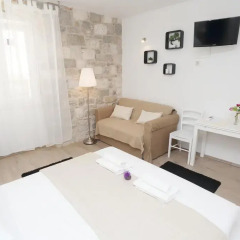 Отель Split Old Town Suites Студия с различными типами кроватей фото 5