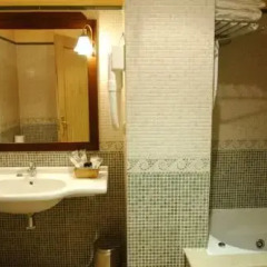 Hotel Abeiras 4* Улучшенный номер с различными типами кроватей фото 3