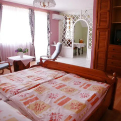 Апартаменты Hevizquelle Apartments Хевиз комната для гостей фото 2