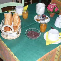 Carlyna Hotel в номере
