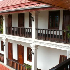 Отель Viengkham Moungkhoun Guesthouse Стандартный номер с различными типами кроватей фото 2