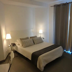 Отель KR Hotels - Albufeira Lounge 3* Стандартный номер с двуспальной кроватью
