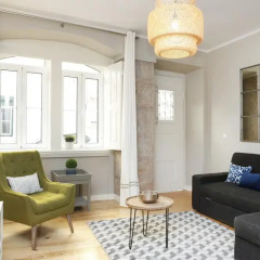 Отель Flores Guest House 4* Улучшенные апартаменты с различными типами кроватей фото 9