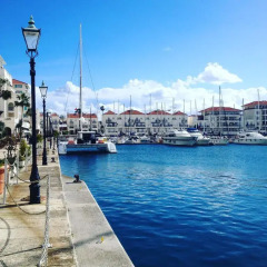 Отель Marina Bay Gibraltar