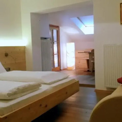 Отель Agriturismo Sittnerhof Меран комната для гостей фото 5