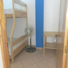 Отель Hostal Yaku Montañita Стандартный номер с различными типами кроватей фото 4