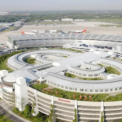 Sheraton Duesseldorf Airport Hotel пляж
