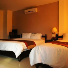 DMZ Hotel 2* Улучшенный номер с различными типами кроватей фото 6