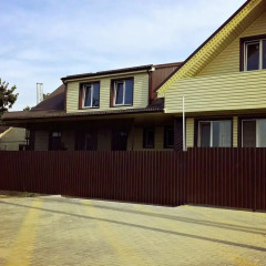 Гостиница On Engelsa Guest House парковка