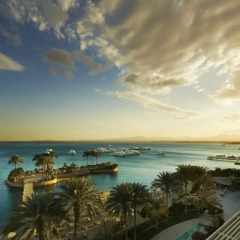 Апартаменты Hurghada Suites & Apartments Serviced by Marriott пляж