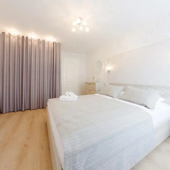 Апартаменты Delta Apartments Old Town Deluxe комната для гостей