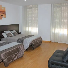 Отель Residencial Dom Duarte I 3* Стандартный семейный номер разные типы кроватей