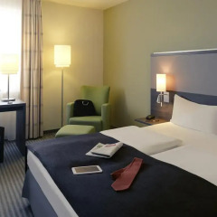 Mercure Airport Hotel Berlin Tegel 4* Стандартный номер с различными типами кроватей