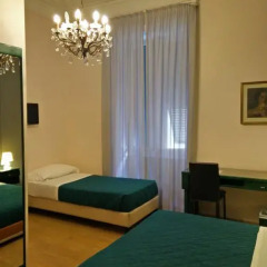 Hotel Suisse Genova 2* Стандартный номер с двуспальной кроватью (общая ванная комната) фото 4