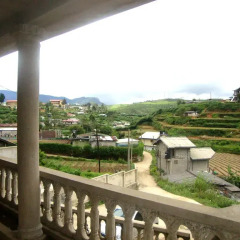 Отель Isuru Garden Rest балкон