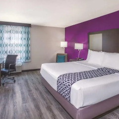Отель La Quinta Inn & Suites Effingham 2* Стандартный номер с различными типами кроватей фото 2
