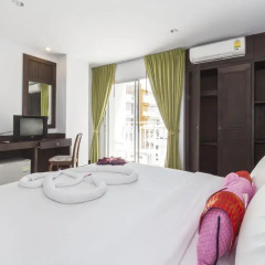 Отель Larn Park Resortel Улучшенный номер с двуспальной кроватью фото 4