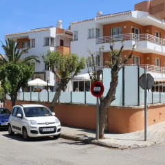 Отель Apartamentos Bauló Mar парковка