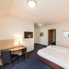 Отель Novum Hotel Mariella Airport Германия, Кёльн - 1 отзыв об отеле, цены и фото номеров - забронировать отель Novum Hotel Mariella Airport онлайн удобства в номере