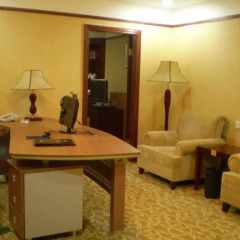 Guangzhou Guo Sheng Hotel 3* Улучшенный люкс с различными типами кроватей