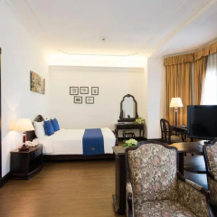 Hoa Binh Hotel 3* Улучшенный номер с различными типами кроватей фото 3