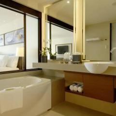 Отель The Westin Siray Bay Resort & Spa, Phuket Таиланд, Пхукет - отзывы, цены и фото номеров - забронировать отель The Westin Siray Bay Resort & Spa, Phuket онлайн ванная