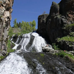 Отель Jermuk Ashkhar (Санаторий Джермук) Армения, Джермук - 2 отзыва об отеле, цены и фото номеров - забронировать отель Jermuk Ashkhar (Санаторий Джермук) онлайн приотельная территория фото 2