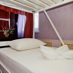 Гостиница Hostel Sarhaus в Саратове отзывы, цены и фото номеров - забронировать гостиницу Hostel Sarhaus онлайн Саратов комната для гостей фото 3