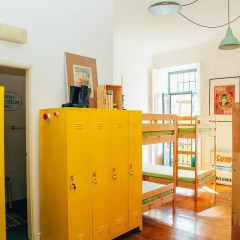 Отель Dona Fina Guest House Кровать в общем номере с двухъярусной кроватью фото 4