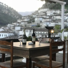 Отель Guesthouse Arben Elezi Албания, Берат - отзывы, цены и фото номеров - забронировать отель Guesthouse Arben Elezi онлайн питание фото 2