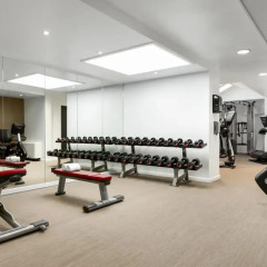 Отель Four Points by Sheraton Brussels фитнесс-зал фото 4