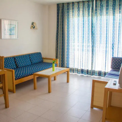 Отель GR Canyamel Garden Apts комната для гостей