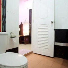 Отель Baan Sutra Guesthouse в номере