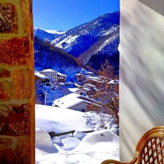 Отель Casas Rurales y Apartamentos La Hornera бассейн