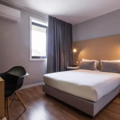 Отель ClipHotel 3* Стандартный номер с двуспальной кроватью фото 2