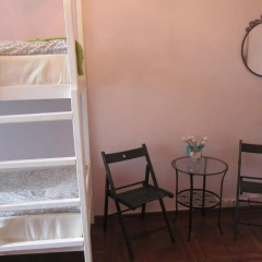 Hostel DomZhur Кровать в женском общем номере двухъярусные кровати фото 5