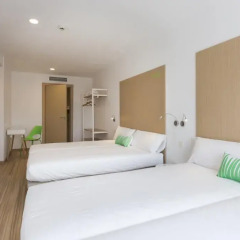 Отель SmartRoom Barcelona комната для гостей