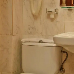 Отель Hostal Victoria III ванная