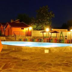 Отель Guest House Arima Болгария, Шумен - отзывы, цены и фото номеров - забронировать отель Guest House Arima онлайн бассейн фото 2
