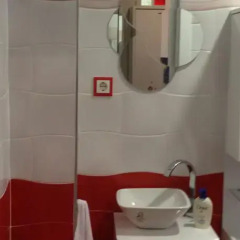 Отель Apartamentos Madrid Centro B Испания, Мадрид - отзывы, цены и фото номеров - забронировать отель Apartamentos Madrid Centro B онлайн ванная