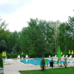 Отель VIP Park Holiday Apartments Болгария, Солнечный берег - отзывы, цены и фото номеров - забронировать отель VIP Park Holiday Apartments онлайн бассейн