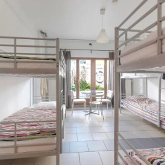 Brussel Hello Hostel Кровать в общем номере с двухъярусной кроватью фото 2