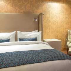 Victoria Crown Plaza Hotel 4* Люкс фото 6