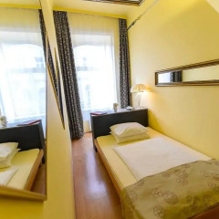 Hotel Urania 3* Стандартный номер с различными типами кроватей фото 17