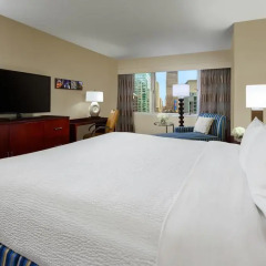 Отель Crowne Plaza Times Square Manhattan 4* Стандартный номер с двуспальной кроватью фото 3