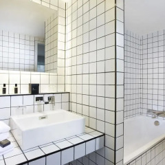 Отель La Maison Champs Elysées Франция, Париж - отзывы, цены и фото номеров - забронировать отель La Maison Champs Elysées онлайн ванная