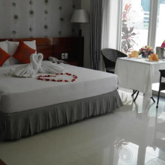 White Lotus Hotel 3* Люкс с различными типами кроватей