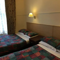 Smiths Hotel 2* Стандартный номер фото 3