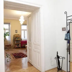 Отель Your sunny, central and quiet home интерьер отеля